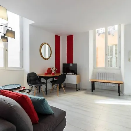 Apartment Cosy Flat Nice